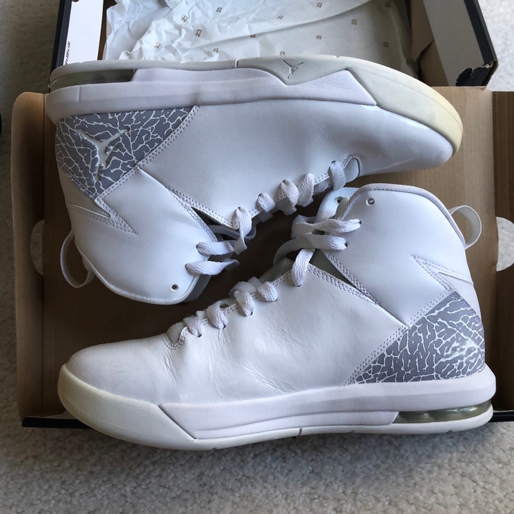 “Air Jordan” - Jordan Air Imminent Size 8